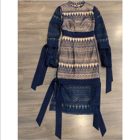 ⭐️Magnolia Dress⭐️ - Picture 1 of 5